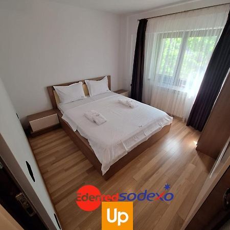 Urban George Enescu 4 Beedroom Apartment סוסאבה מראה חיצוני תמונה