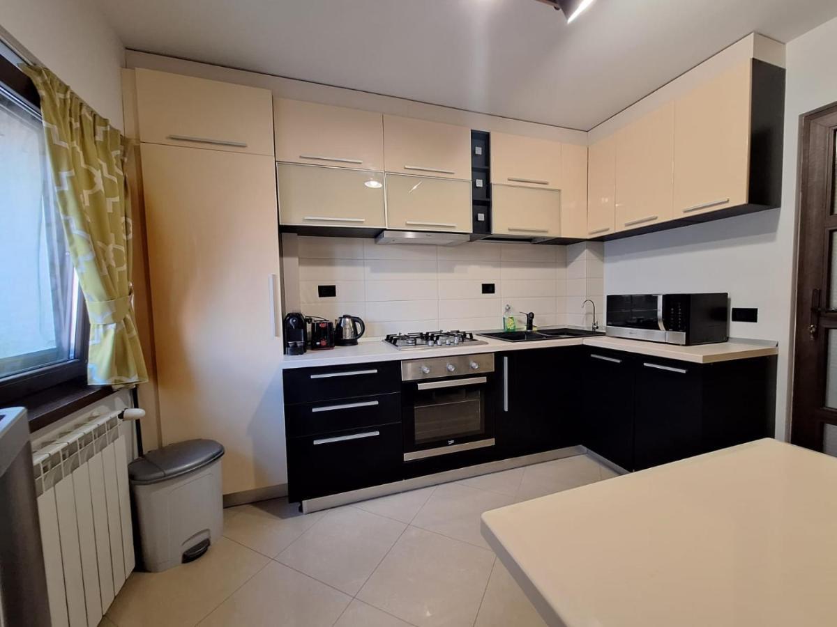 Urban George Enescu 4 Beedroom Apartment סוסאבה מראה חיצוני תמונה