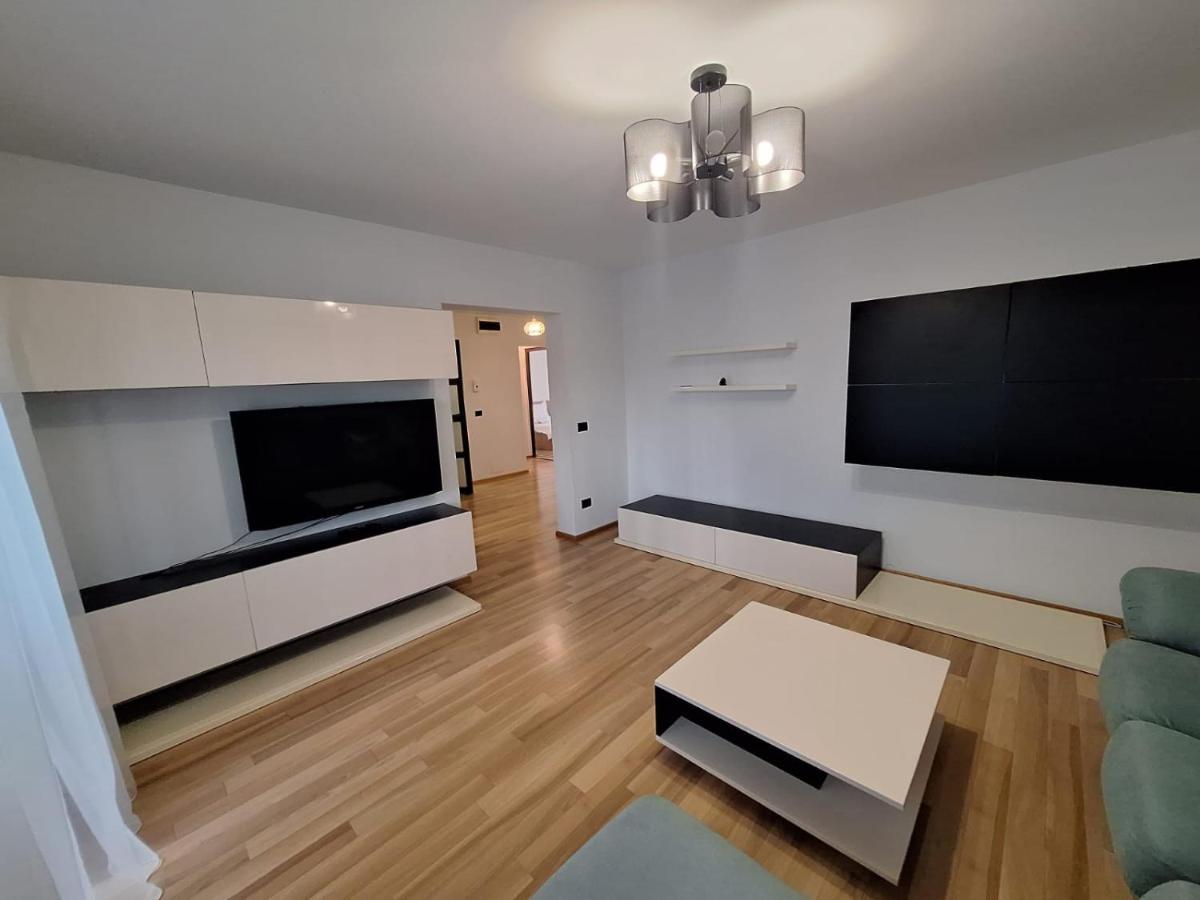 Urban George Enescu 4 Beedroom Apartment סוסאבה מראה חיצוני תמונה
